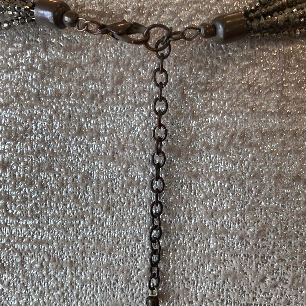 Diamond Pattern Beaded Statement Necklace Euc - image 4